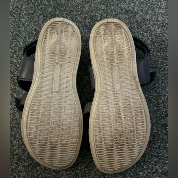 Ecco summer Velcro leather navy blue sandal  (size 30 or US 12) - Picture 2 of 4